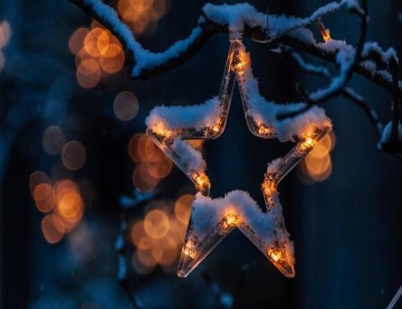 Stern im Schnee